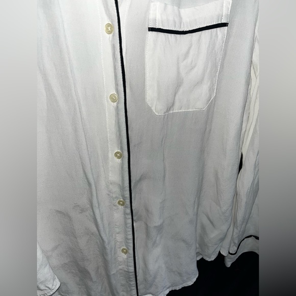 Gap - Picture 7 of 7